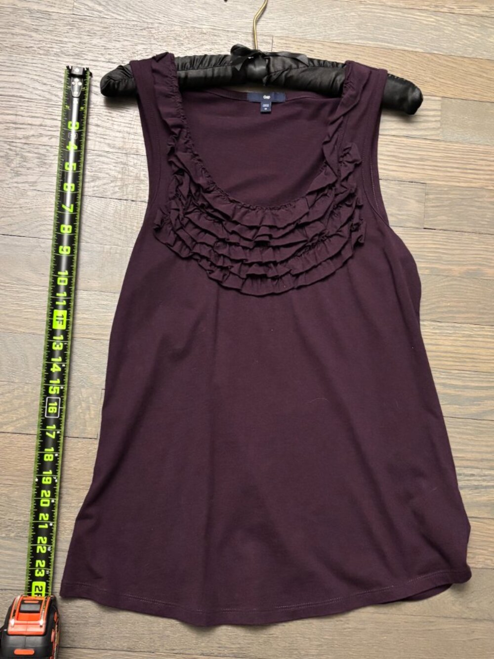 GAP - Ruffled Sleeveless Top - Picture 4 of 4